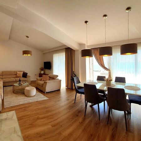Grey House Apartamento Makarska Exterior foto