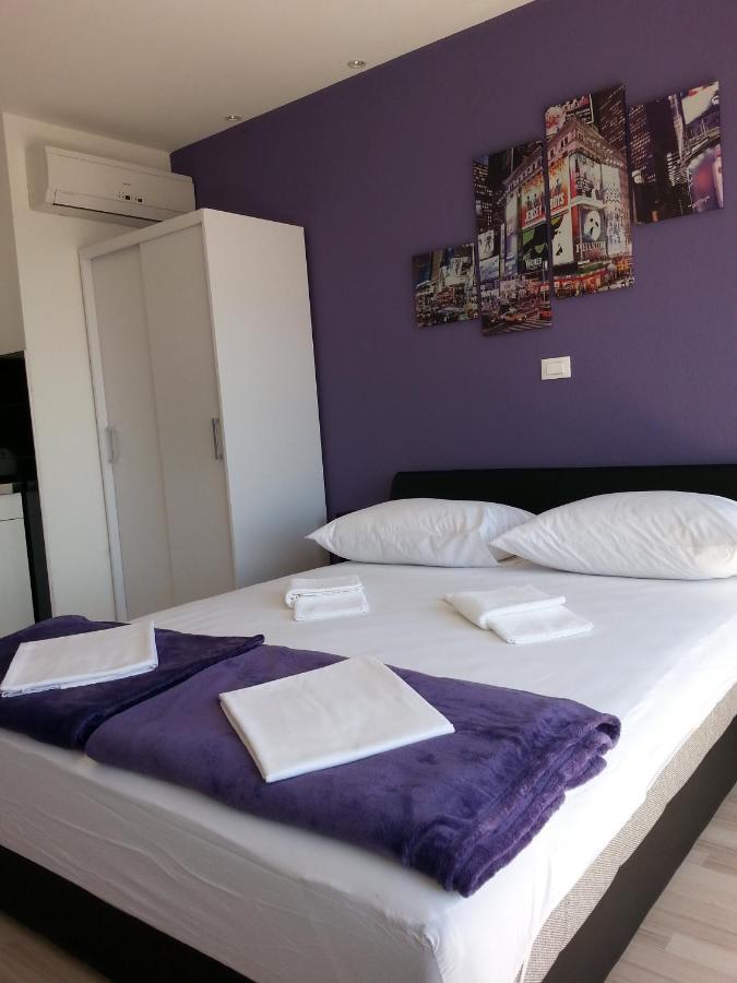 Grey House Apartamento Makarska Exterior foto