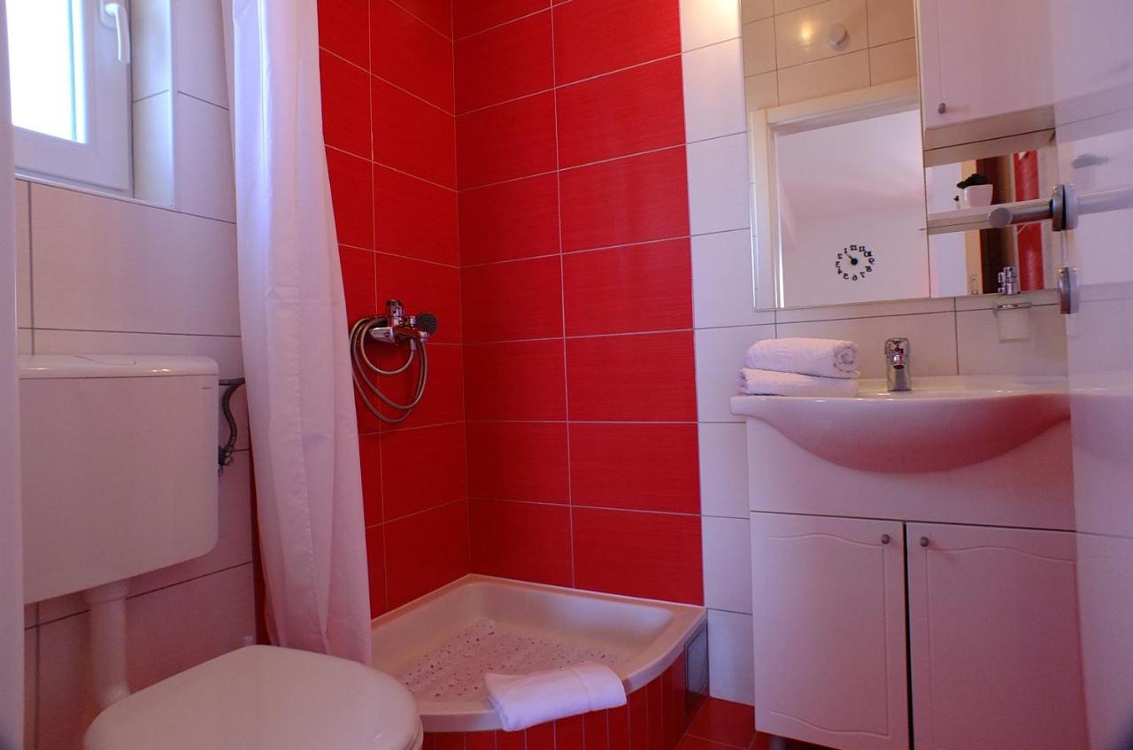 Grey House Apartamento Makarska Exterior foto